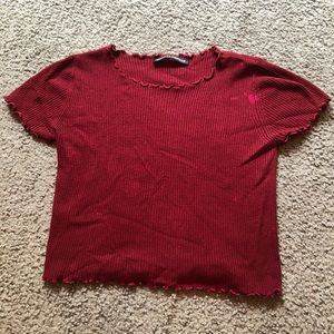 brandy melville maroon lettuce edge crop top